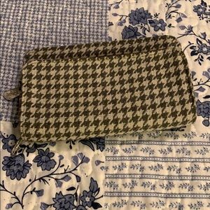 ThirtyOne Gray Houndstooth Perfect Cents Wallet